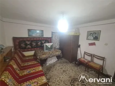 Casa batraneasca cu teren (4.910 mp) la Alunis - foto 32