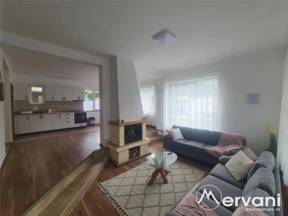 Vila de vanzare in Busteni - Zona Piatra Arsa - foto 4