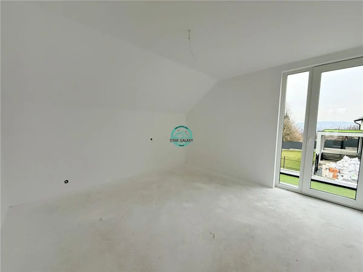 Vand casa cu 4 camere, 2 bai, suprafata utila 140 si teren 500 mp - foto 15