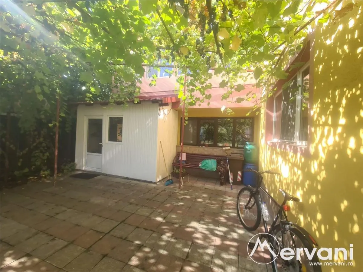 Casa e vanzare in Campina, zona Central - foto 14