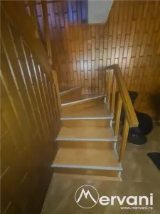 Casa e vanzare in Campina, zona Central - foto 45