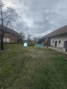 Spatiu Liniste si Libertate la poalele Muntilor - foto 7