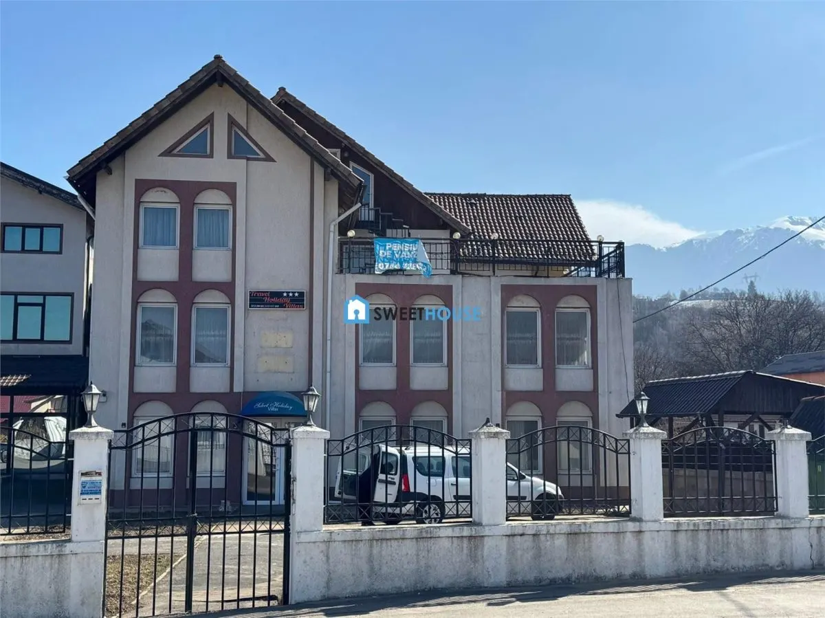 Hotel de vanzare in inima Branului - foto 1