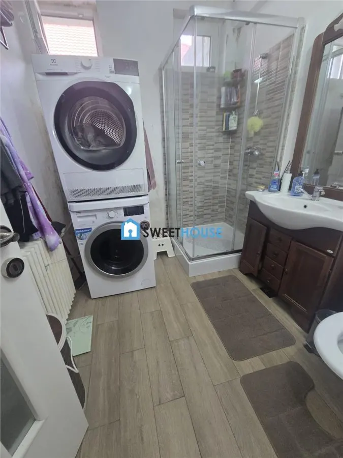 Casa cu 3 camere Str Negoiu Fagaras - foto 10