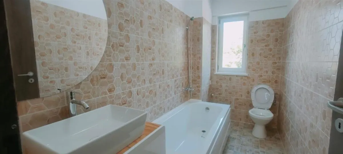 2 CAM TATARASI MOBILAT LUX INTABULAT MUTAREA IMEDIATA - foto 4