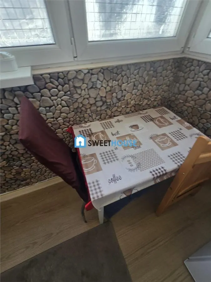 Spatiu Lumina si Panorama Orasului 4 camere B-dul Unirii Fagaras - foto 15