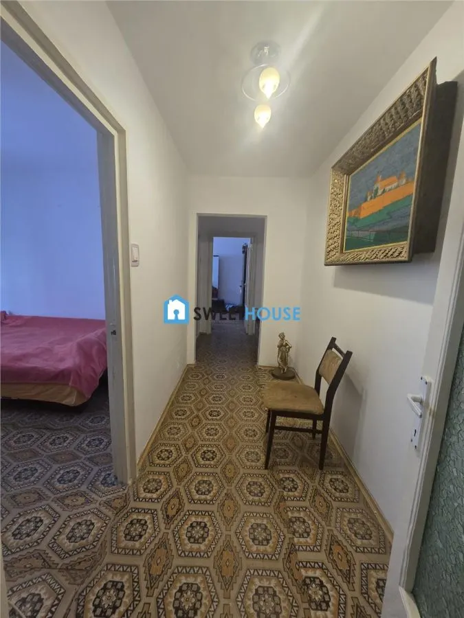 Apartament cu trei camere parter - foto 6