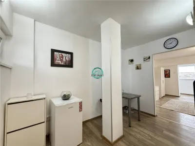 Apartament cu 1 camera de vanzare, modern, in Piata Victoriei - foto 4