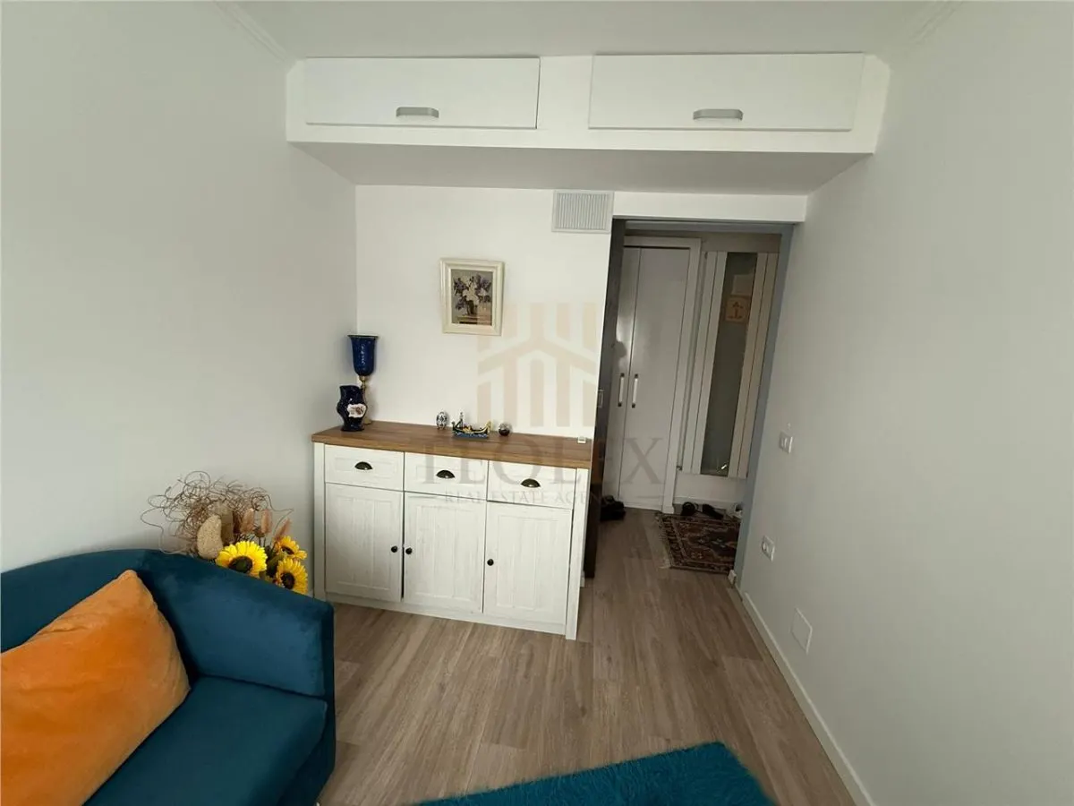 DE VANZARE APARTAMENT ULTRACENTRAL BARLAD - foto 2