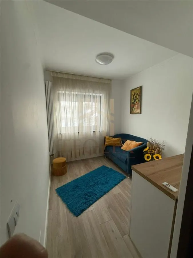DE VANZARE APARTAMENT ULTRACENTRAL BARLAD - foto 12