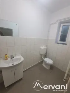 Casa de vanzare in Campina (spatiu comercial) - Zona Bobalna - foto 12