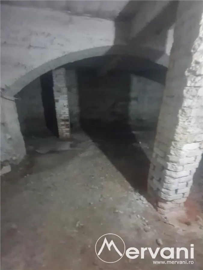 Casa de vanzare in Campina (spatiu comercial) - Zona Bobalna - foto 17