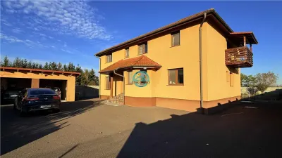 Casa de vanzare cu 4 camere, 4 bai, teren 1540mp - Sangeorgiu de Mures - Sangeorgiu de Mures