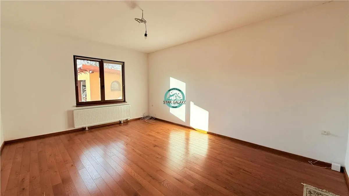 Casa de vanzare cu 4 camere, 4 bai, teren 1540mp - Sangeorgiu de Mures - foto 14