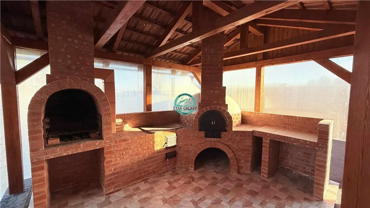 Casa de vanzare cu 4 camere, 4 bai, teren 1540mp - Sangeorgiu de Mures - foto 5