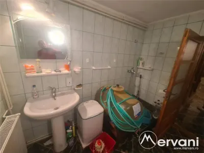 Vila cu 5 camere de vanzare in Busteni - foto 46