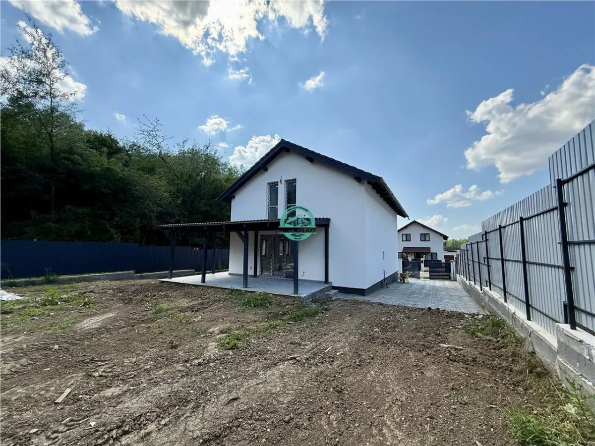 Casa noua cu 5 camere de vanzare semifinisata, teren 500 mp in Corunca - foto 3