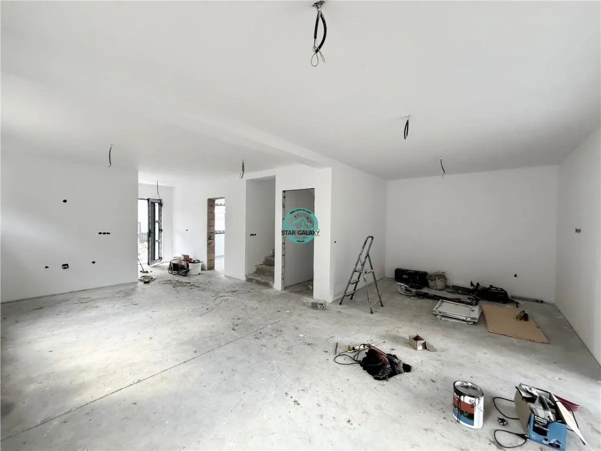 Casa noua cu 5 camere de vanzare semifinisata, teren 500 mp in Corunca - foto 5