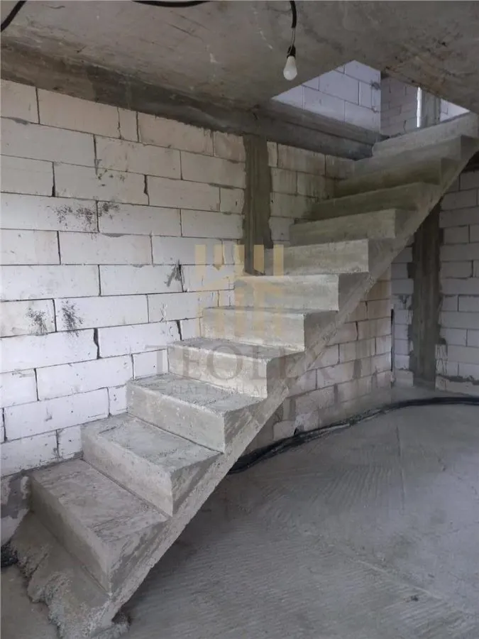 DE VANZARE VILA LA ROSU BOGDANESTI/FALCIU - foto 5