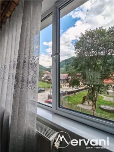 Apartament cu 4 camere de vanzare in Busteni - foto 52