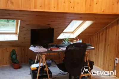 Apartament cu 4 camere de vanzare in Busteni - foto 59
