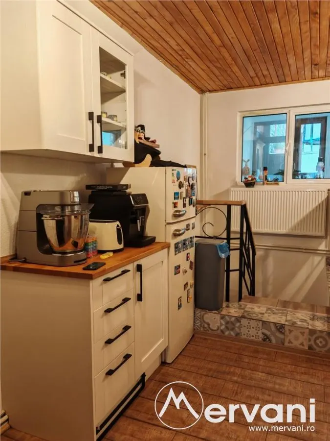 Apartament cu 4 camere de vanzare in Busteni - foto 7