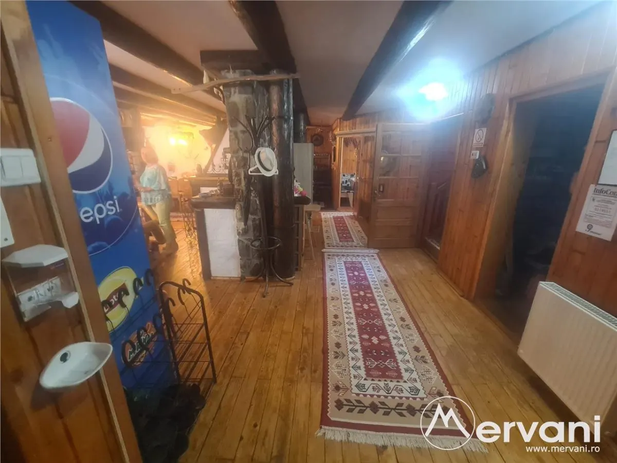 Vila de vacanta de vanzare in Busteni - Zona Zamora - foto 18