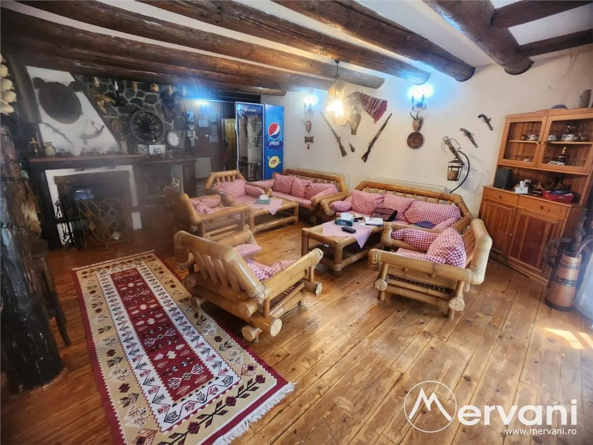 Vila de vacanta de vanzare in Busteni - Zona Zamora - foto 6