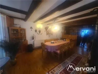 Vila de vacanta de vanzare in Busteni - Zona Zamora - foto 9
