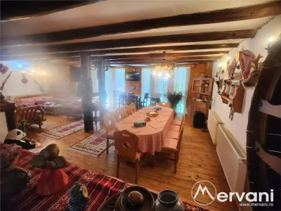 Vila de vacanta de vanzare in Busteni - Zona Zamora - foto 10