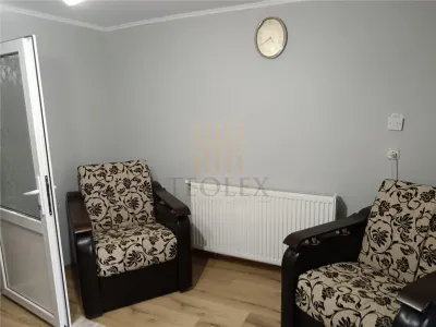 DE VANZARE CASA BCA IN BARLAD - foto 4