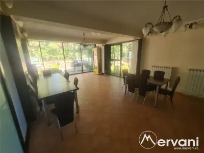De vanzare Pensiune in Busteni, central - foto 12