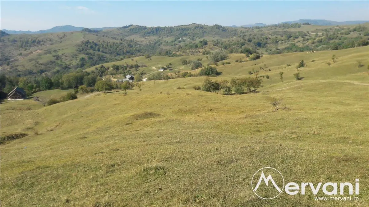 Teren intravilan de vanzare in Breaza (dezvolatre imobiliara) - foto 1