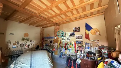 Vand casa cu 5 camere si teren 1040 mp in Toaca - foto 18