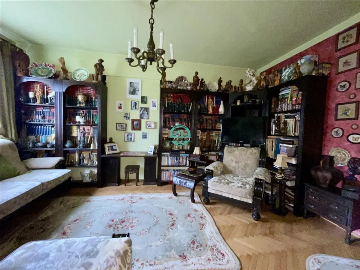 Apartament cu 2 camere de vanzare, in Centru str. Bolyai - foto 9