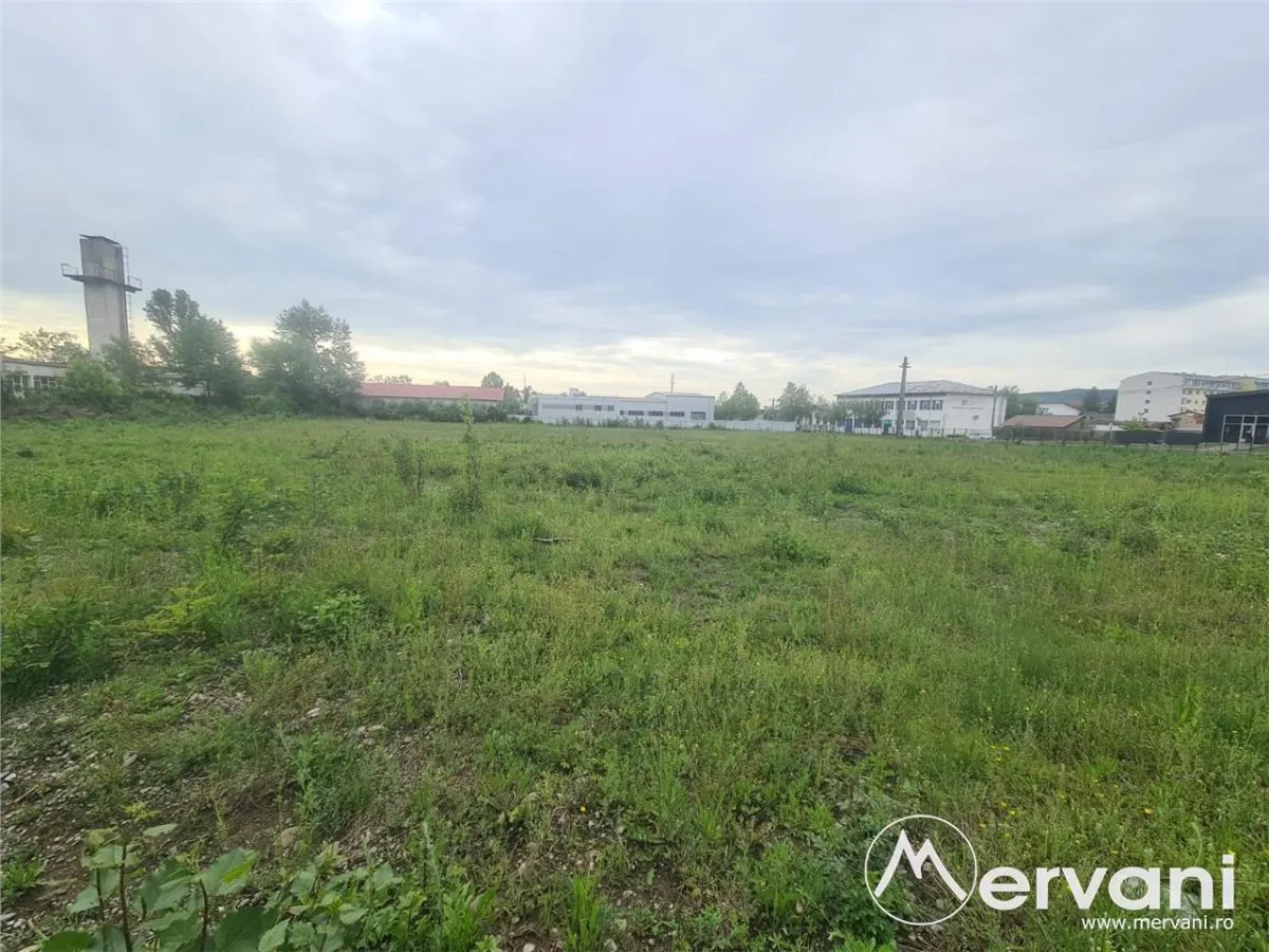 Teren de vanzare in Campina - Zona Kaufland - foto 1