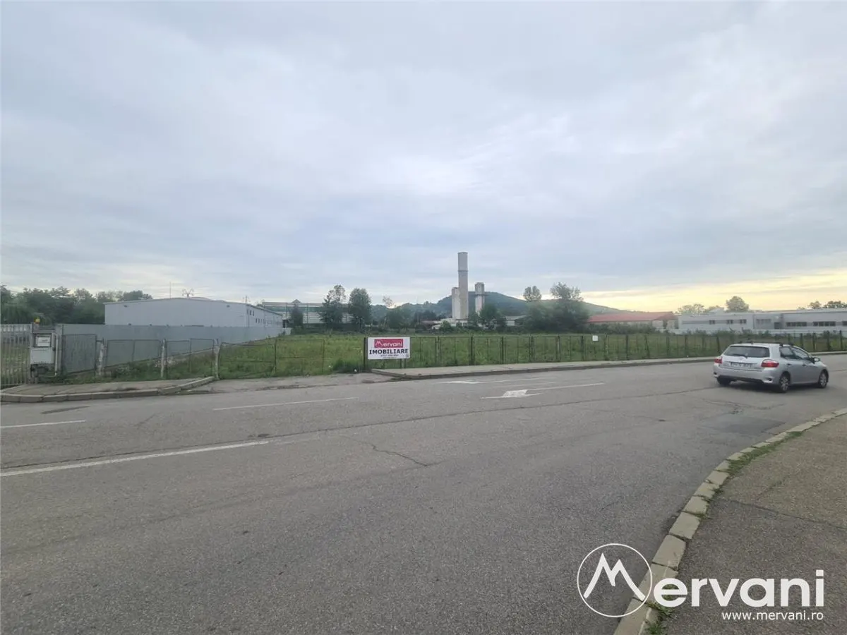 Teren de vanzare in Campina - Zona Kaufland - foto 3