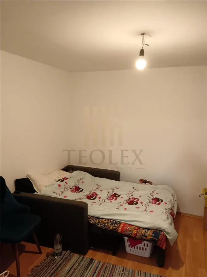 DE VANZARE CASA 3 CAMERE BARLAD - foto 2
