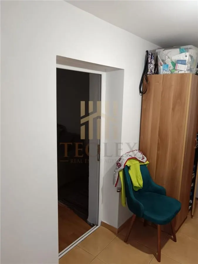 DE VANZARE CASA 3 CAMERE BARLAD - foto 4