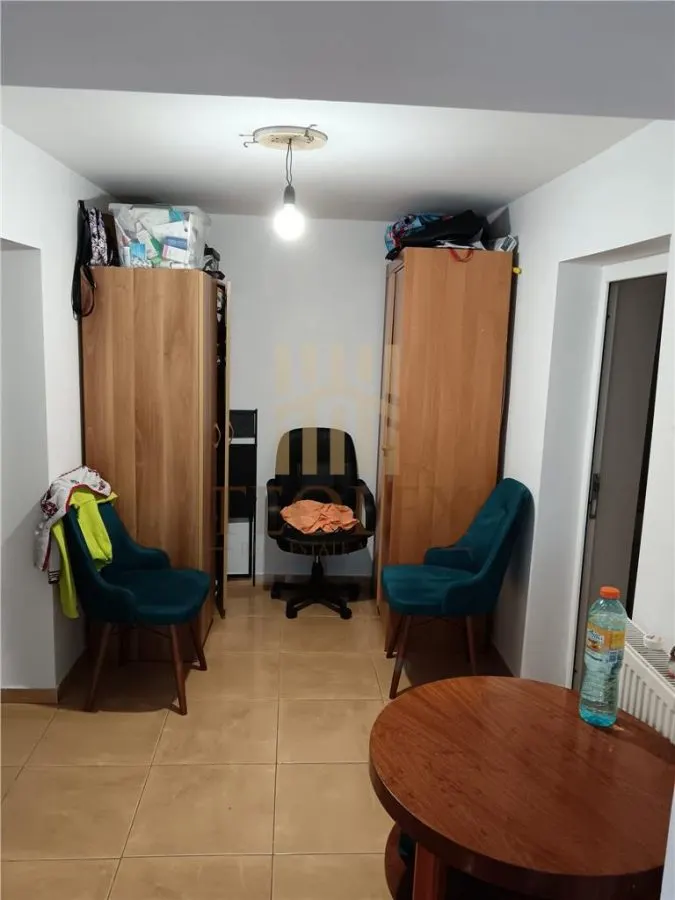 DE VANZARE CASA 3 CAMERE BARLAD - foto 10