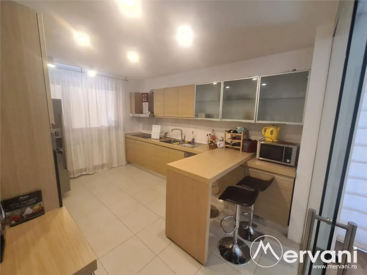 Vila de vanzare in Predeal - foto 17