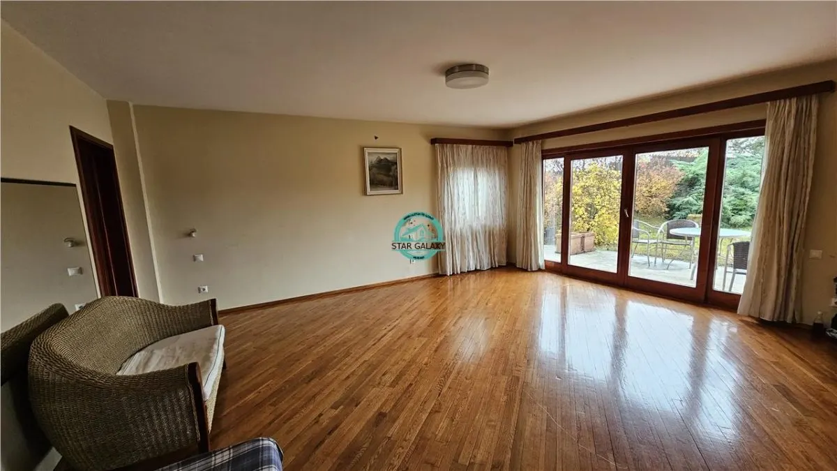 Vand casa de 380 mp, cu teren de 3500 mp in Sangeorgiu de Mures - foto 5