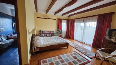 Vand casa de 380 mp, cu teren de 3500 mp in Sangeorgiu de Mures - foto 10