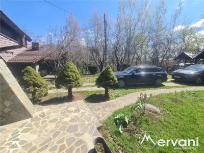 Vila cu 9 camere si cabana de vanzare in Breaza - foto 3