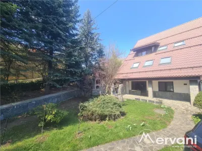 Vila cu 9 camere si cabana de vanzare in Breaza - foto 92
