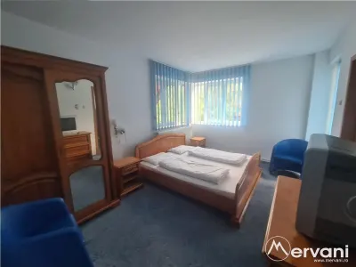 Complex turistic - Zona Piatra Arsa - foto 30