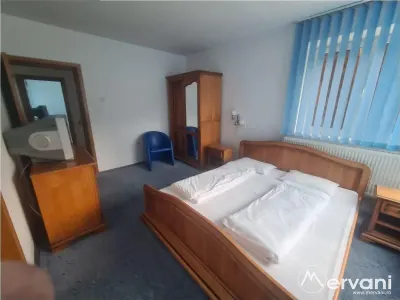 Complex turistic - Zona Piatra Arsa - foto 32