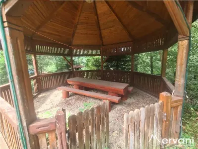 Complex turistic - Zona Piatra Arsa - foto 55