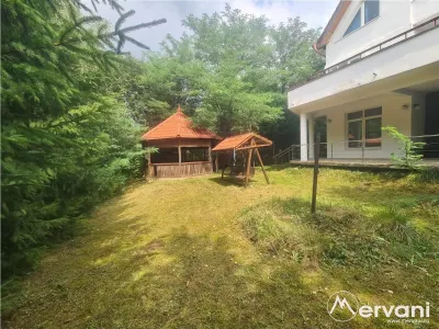 Complex turistic - Zona Piatra Arsa - foto 60