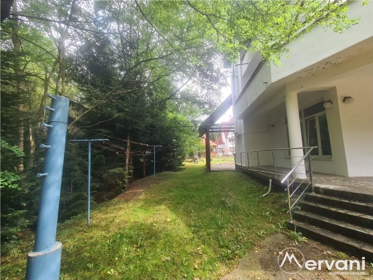 Complex turistic - Zona Piatra Arsa - foto 8